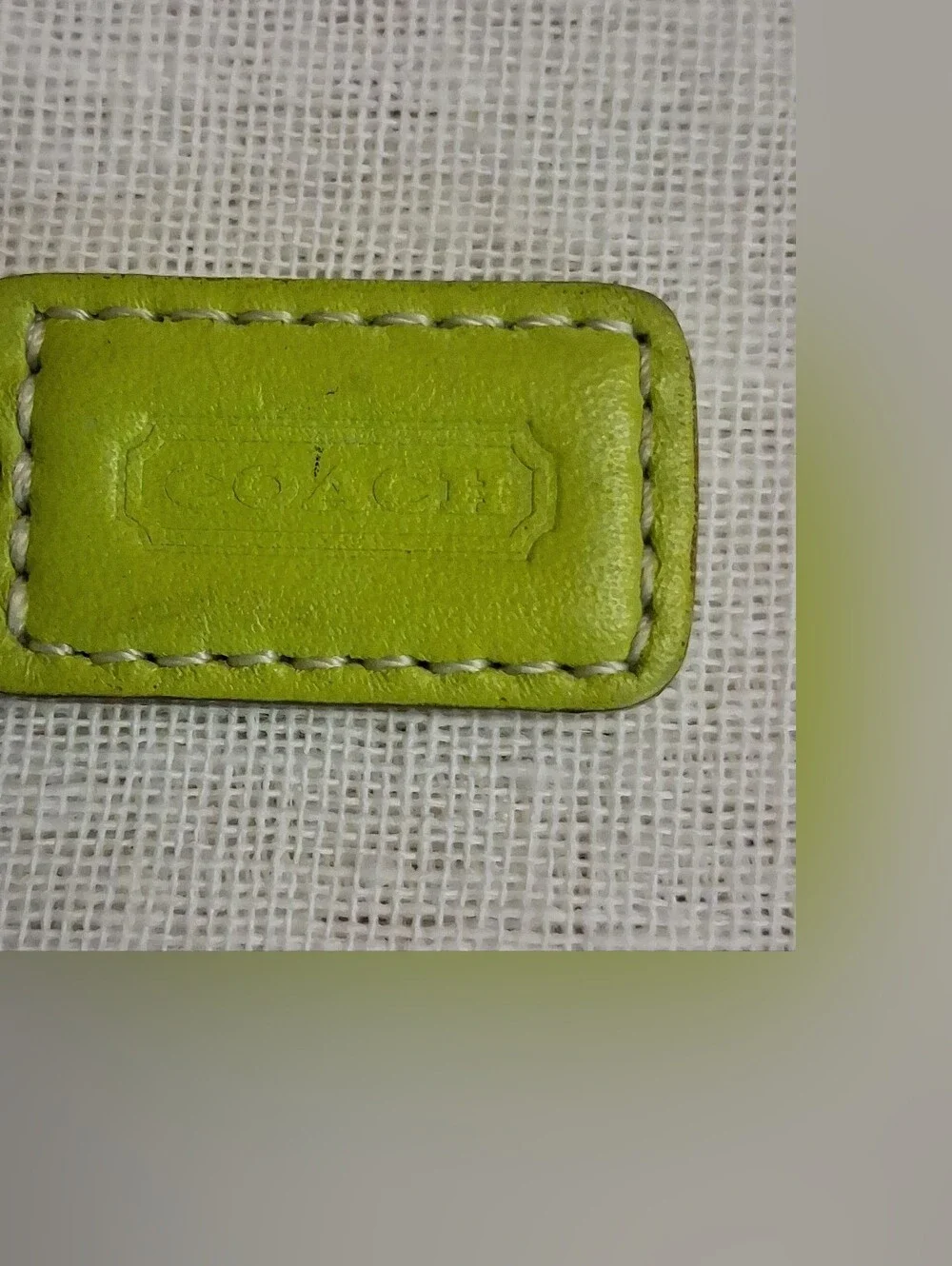 COACH Vintage Lime Green Leather Hangtag, Keyring, Replacement 1.5